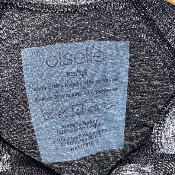 Oiselle Fly Out Full Zip Jacket - Picture 3 of 5
